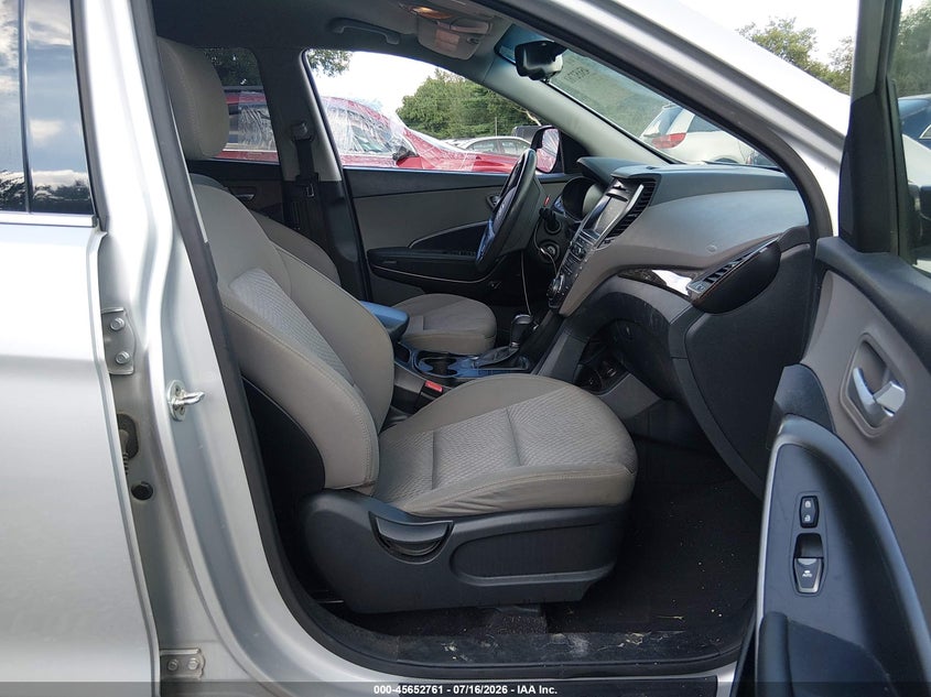 2017 Hyundai Santa fe VIN KM8SM4HF2HU186749 IAAI salvage auction — NORMAL WEAR, Clear (Tennessee), sold $1,000 on 2026-07-29 (photo 5)