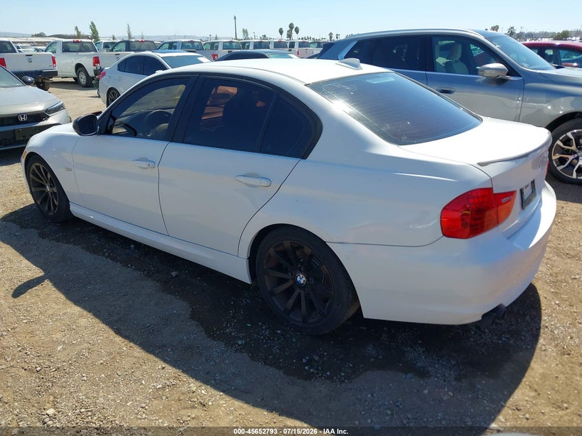 2011 BMW 3 series VIN WBAPH5G52BNM83810 IAAI salvage auction — NORMAL WEAR, Clear - Dealer Only (California), sold $400 on 2026-07-29 (photo 3)