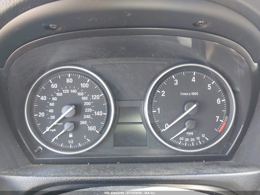 2011 BMW 3 series VIN WBAPH5G52BNM83810 IAAI salvage auction — NORMAL WEAR, Clear - Dealer Only (California), sold $400 on 2026-07-29 (photo 7)
