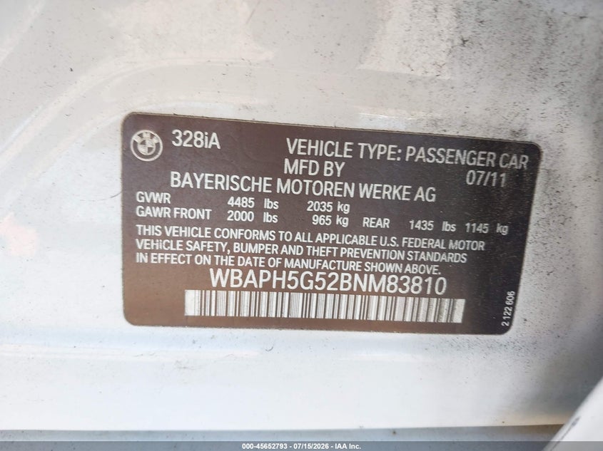 2011 BMW 3 series VIN WBAPH5G52BNM83810 IAAI salvage auction — NORMAL WEAR, Clear - Dealer Only (California), sold $400 on 2026-07-29 (photo 9)