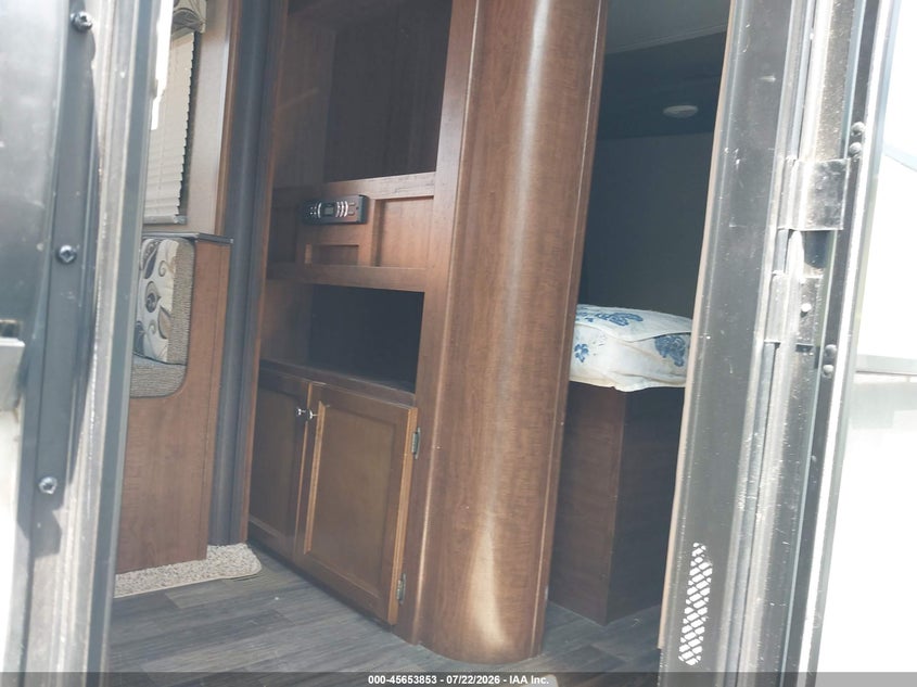 2016 Keystone rv Hideout VIN 4YDT24222G7207890 IAAI salvage auction — UNKNOWN, Salvage (Pennsylvania), sold $125 on 2026-07-31 (photo 5)