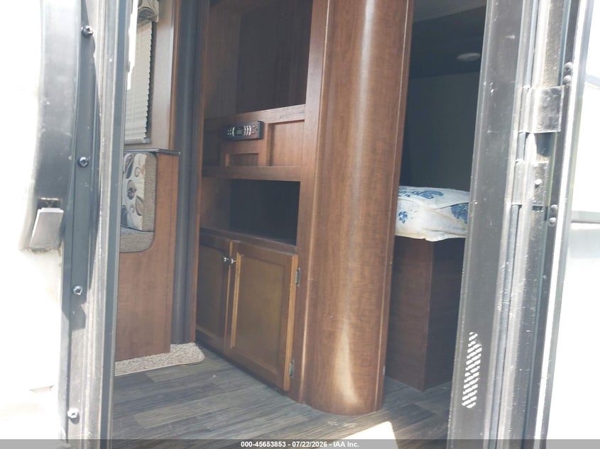 2016 Keystone rv Hideout VIN 4YDT24222G7207890 IAAI salvage auction — UNKNOWN, Salvage (Pennsylvania), sold $125 on 2026-07-31 (photo 8)