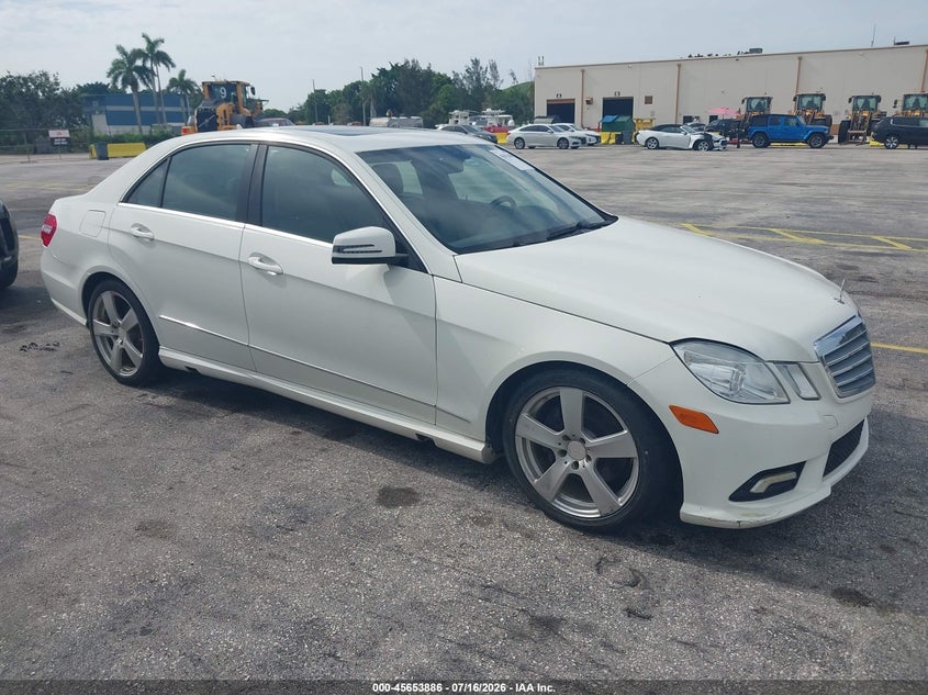 2011 Mercedes-benz E-klasse VIN WDDHF5GB6BA454276 IAAI salvage auction — NORMAL WEAR, Clear (Florida), sold $600 on 2026-07-23 (photo 1)