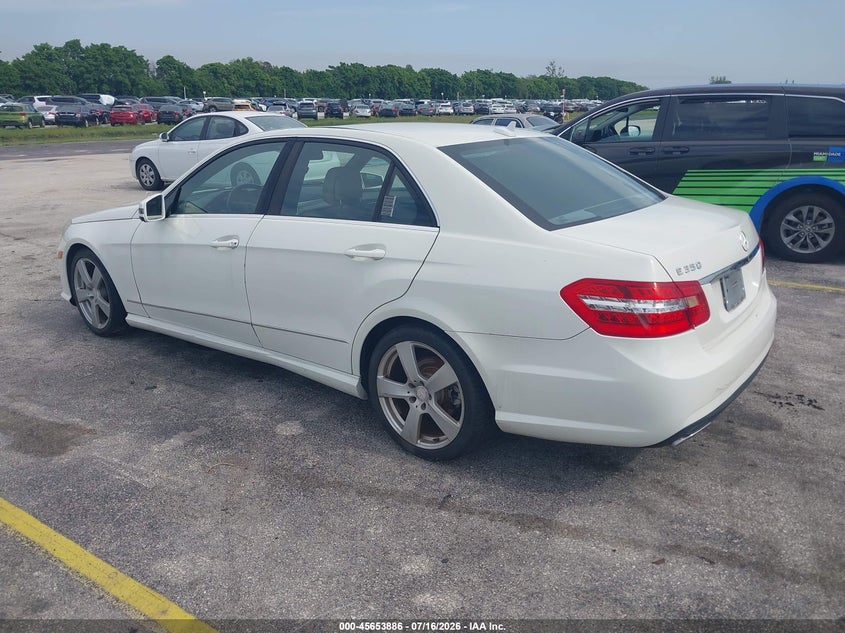 2011 Mercedes-benz E-klasse VIN WDDHF5GB6BA454276 IAAI salvage auction — NORMAL WEAR, Clear (Florida), sold $600 on 2026-07-23 (photo 3)
