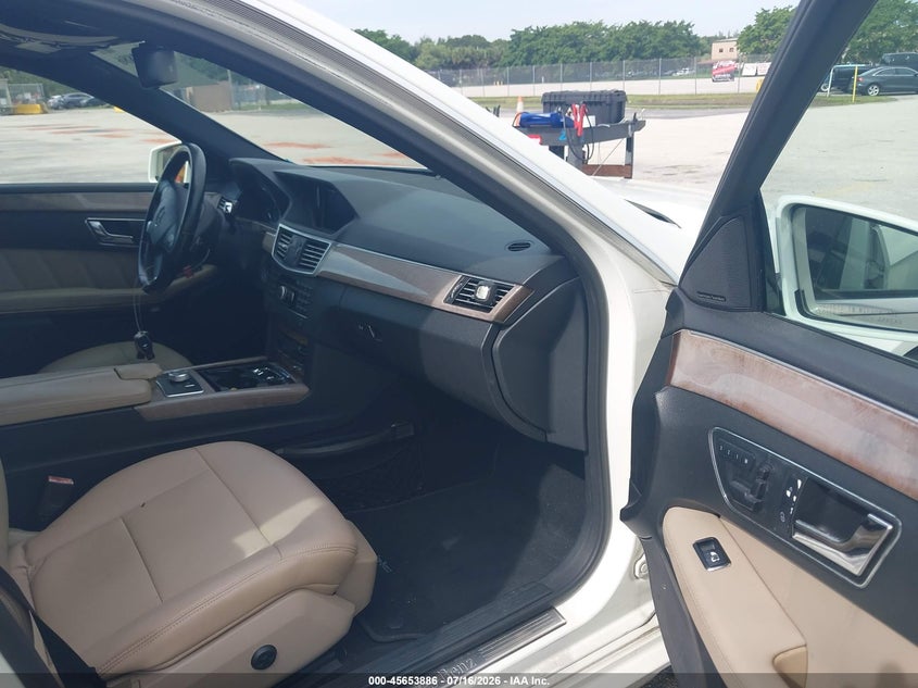2011 Mercedes-benz E-klasse VIN WDDHF5GB6BA454276 IAAI salvage auction — NORMAL WEAR, Clear (Florida), sold $600 on 2026-07-23 (photo 5)