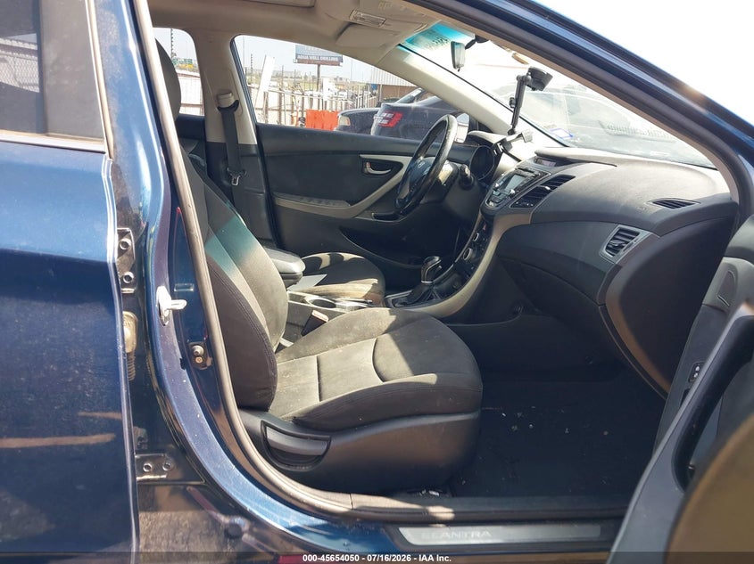 2016 Hyundai Elantra VIN KMHDH4AE4GU564616 IAAI salvage auction — NORMAL WEAR, Clear-Dealer Only (Texas), sold $800 on 2026-07-29 (photo 5)