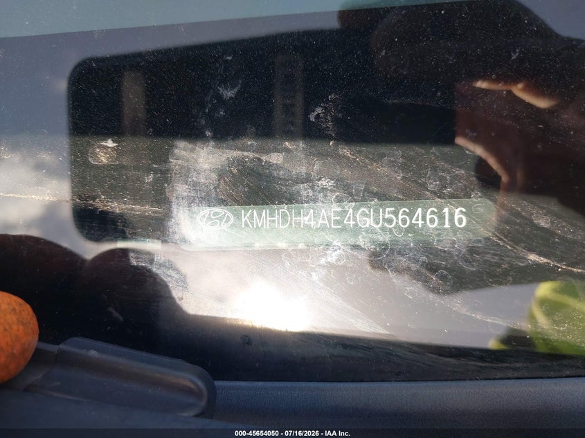 2016 Hyundai Elantra VIN KMHDH4AE4GU564616 IAAI salvage auction — NORMAL WEAR, Clear-Dealer Only (Texas), sold $800 on 2026-07-29 (photo 9)