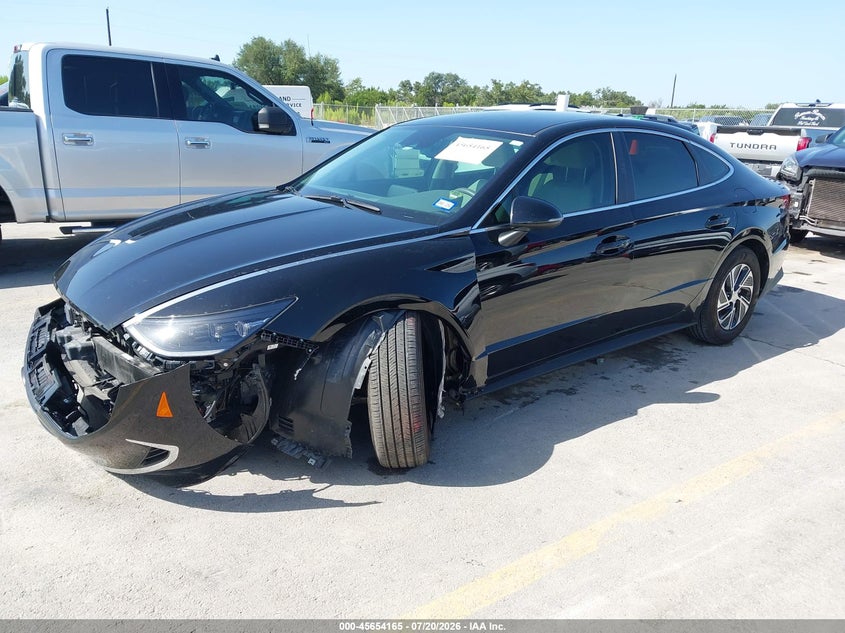 2023 Hyundai Sonata VIN KMHL24JJ8PA078371 IAAI salvage auction — FRONT END, Original (Texas), sold $10,000 on 2026-08-20 (photo 2)