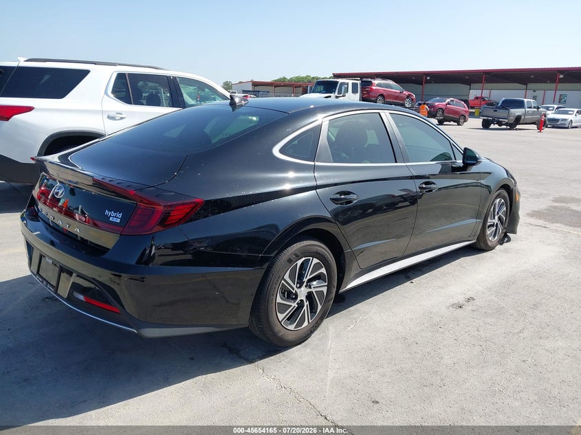 2023 Hyundai Sonata VIN KMHL24JJ8PA078371 IAAI salvage auction — FRONT END, Original (Texas), sold $10,000 on 2026-08-20 (photo 4)