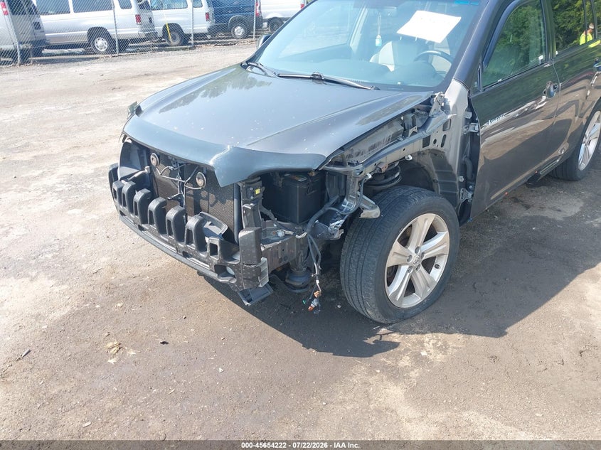2008 Toyota Highlander VIN JTEDS42A282054775 IAAI salvage auction — FRONT END, Salvage - Greater Than 75% (Maryland), sold $2,350 on 2026-08-01 (photo 6)
