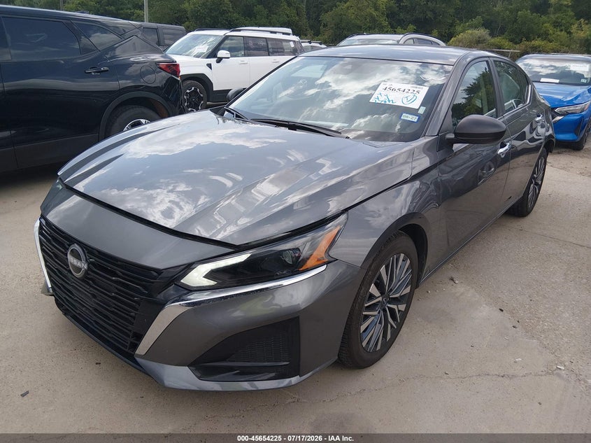 2025 Nissan Altima VIN 1N4BL4DV6SN415526 IAAI salvage auction — REAR END, Enterprise Vehicles Clear Only (Texas), sold $9,200 on 2026-07-29 (photo 2)
