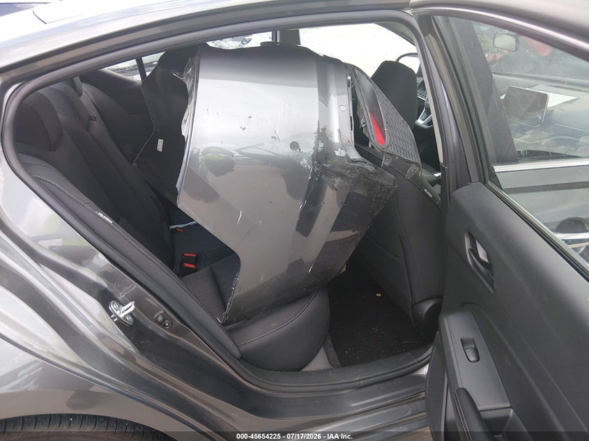 2025 Nissan Altima VIN 1N4BL4DV6SN415526 IAAI salvage auction — REAR END, Enterprise Vehicles Clear Only (Texas), sold $9,200 on 2026-07-29 (photo 8)