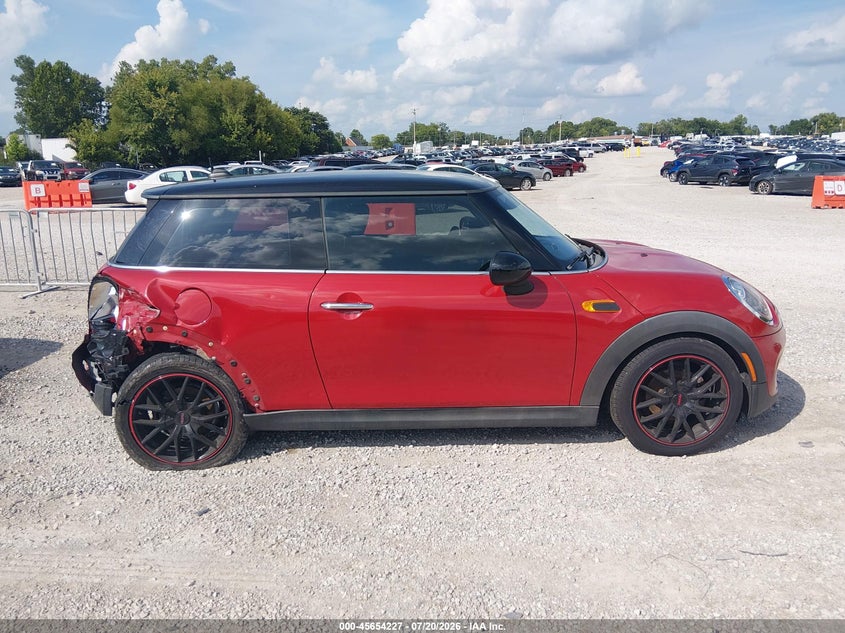2015 Mini Hard top VIN WMWXM5C54FT942578 IAAI salvage auction — RIGHT REAR, Salvage Title, sold $400 on 2026-08-19 (photo 5)