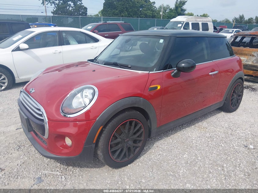 2015 Mini Hard top VIN WMWXM5C54FT942578 IAAI salvage auction — RIGHT REAR, Salvage Title, sold $400 on 2026-08-19 (photo 2)