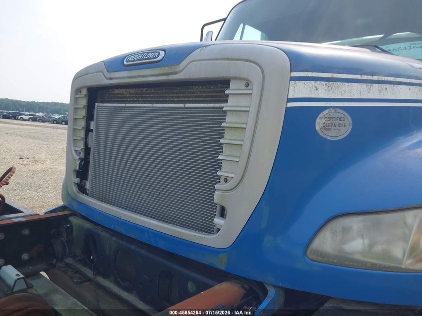 2009 Freightliner M2 VIN 1FVHC7CV09HAJ2858 IAAI salvage auction — NORMAL WEAR, SF97 (Maryland), sold $22,500 on 2026-08-18 (photo 6)