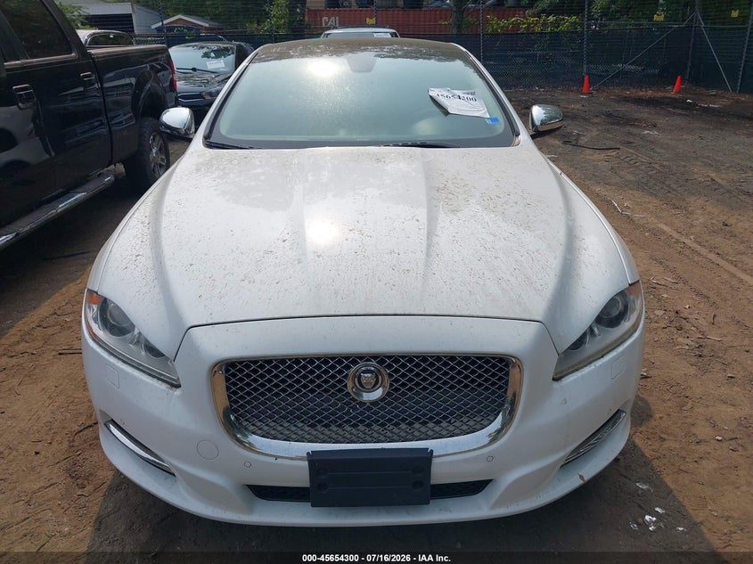 2012 Jaguar Xj VIN SAJWA2GB9CLV32278 IAAI salvage auction — NORMAL WEAR, Clear (Virginia), sold $525 on 2026-07-23 (photo 6)