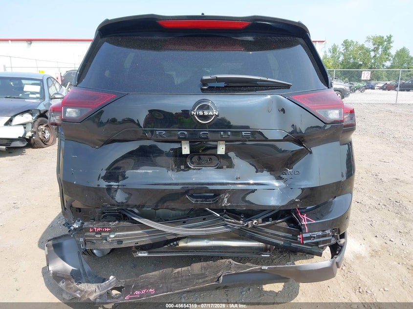 2026 Nissan Rogue VIN 5N1BT3BB0TC785831 IAAI salvage auction — REAR END, Salvage Title, sold $10,000 on 2026-08-21 (photo 6)