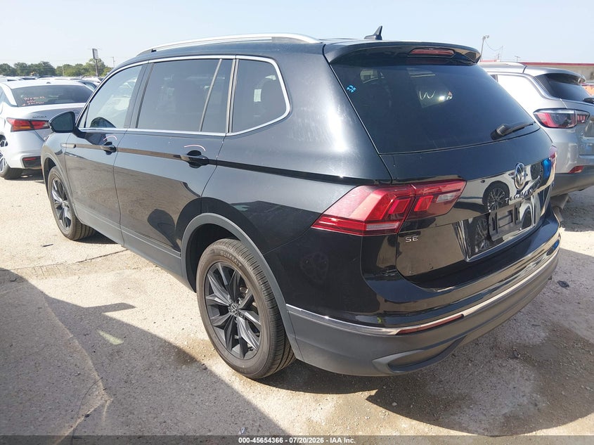 2024 Volkswagen Tiguan VIN 3VV2B7AX3RM127070 IAAI salvage auction — FRONT END, Enterprise Vehicles Clear Only (Idaho), sold $12,600 on 2026-07-29 (photo 3)