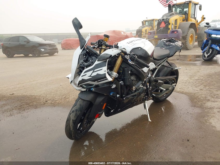2026 BMW S 1000 VIN WB10P2302T6M11000 IAAI salvage auction — ROLLOVER, Salvage Title, sold $8,700 on 2026-08-25 (photo 2)