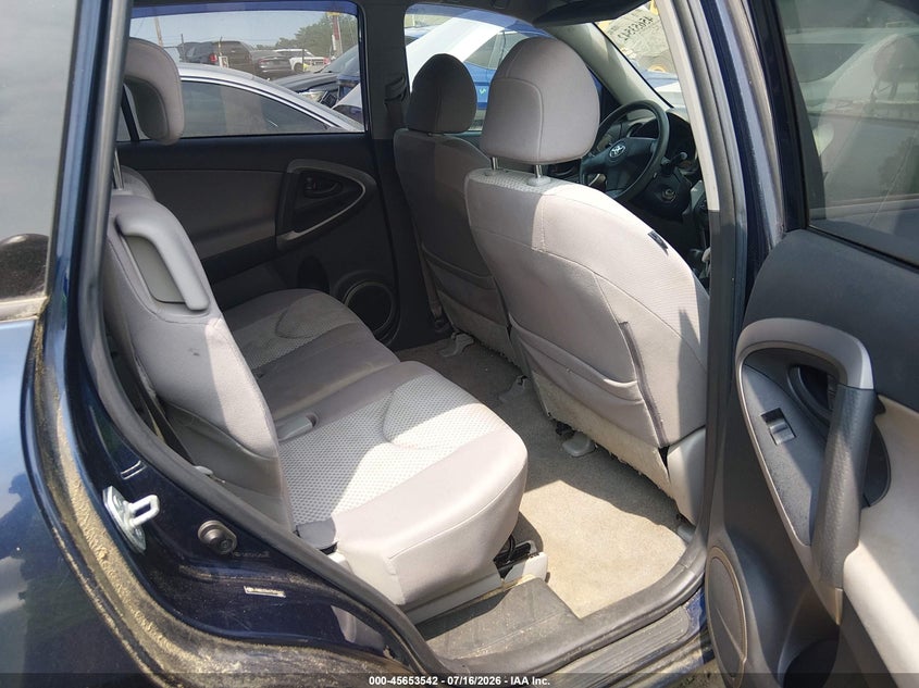 2007 Toyota Rav4 VIN JTMBD33V475094421 IAAI salvage auction — RIGHT SIDE, Clear (Massachusetts), sold $675 on 2026-07-28 (photo 8)