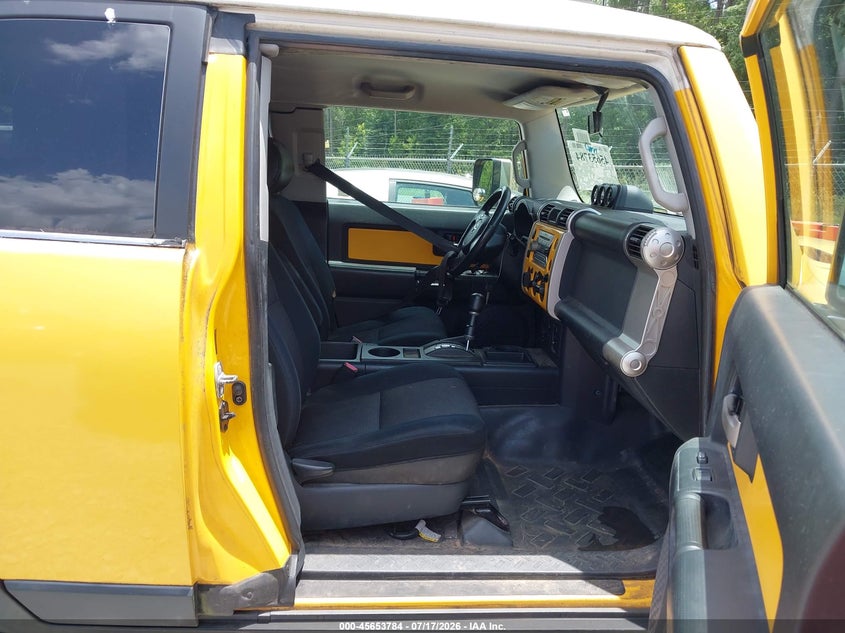 2007 Toyota Fj cruiser VIN JTEZU11F870002573 IAAI salvage auction — UNKNOWN, Clear (Mississippi), sold $25 on 2026-07-24 (photo 5)