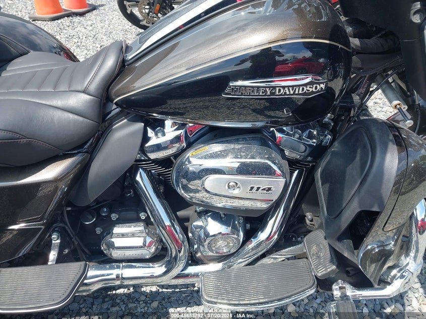 2020 Harley-davidson Tri glide ultra VIN 1HD1MAF19LB854460 IAAI salvage auction — FRONT END, Salvage (Virginia), sold $9,900 on 2026-08-05 (photo 8)