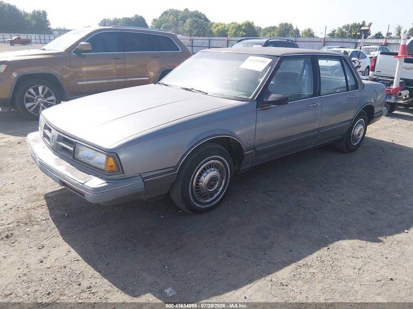 1991 Oldsmobile .88 VIN 1G3HY54C7M1804549 IAAI salvage auction — NORMAL WEAR, Clear (Arkansas), sold $50 on 2026-07-29 (photo 2)