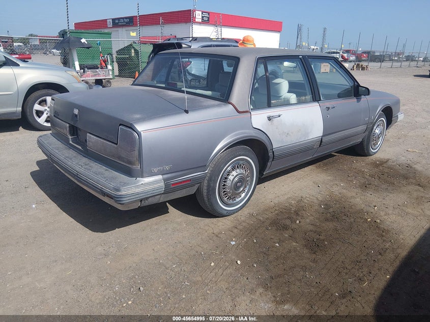 1991 Oldsmobile .88 VIN 1G3HY54C7M1804549 IAAI salvage auction — NORMAL WEAR, Clear (Arkansas), sold $50 on 2026-07-29 (photo 4)