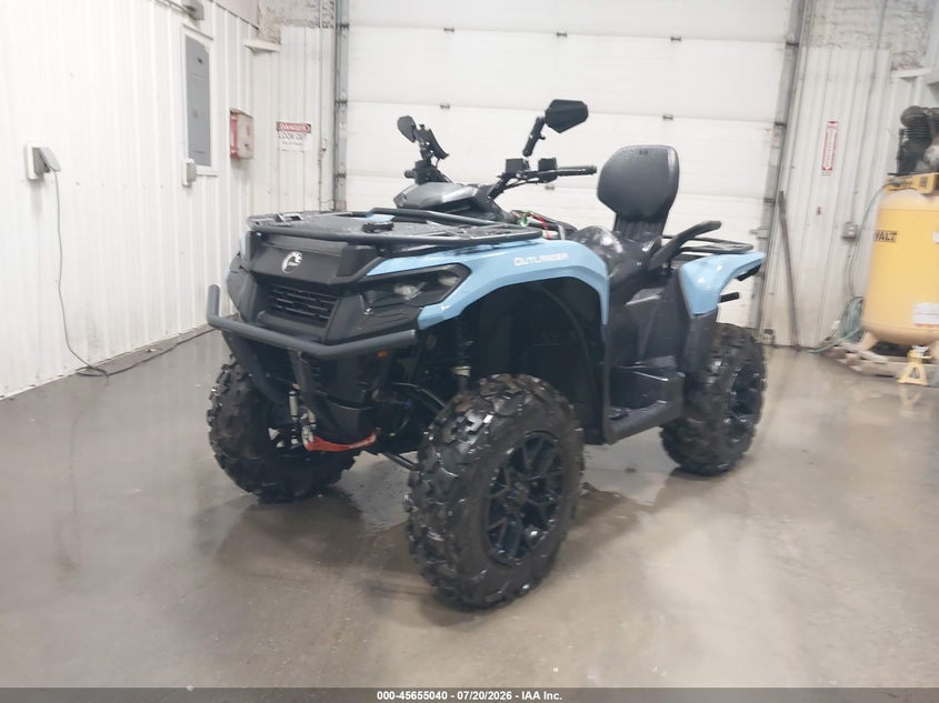 2025 Can-am/ brp Outlander VIN 3JB3PA545SJ000834 IAAI salvage auction — ENGINE DAMAGE, Salvage Title, sold $4,400 on 2026-09-25 (photo 2)