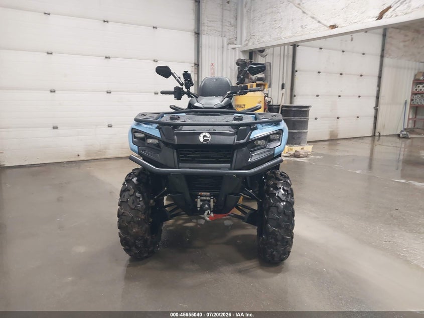2025 Can-am/ brp Outlander VIN 3JB3PA545SJ000834 IAAI salvage auction — ENGINE DAMAGE, Salvage Title, sold $4,400 on 2026-09-25 (photo 5)