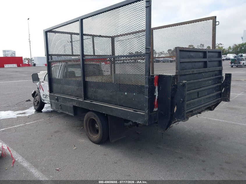 1991 Toyota Pickup VIN JT5VN94T4M0023220 IAAI salvage auction — LEFT FRONT, Salvage (California), sold $350 on 2026-08-01 (photo 3)