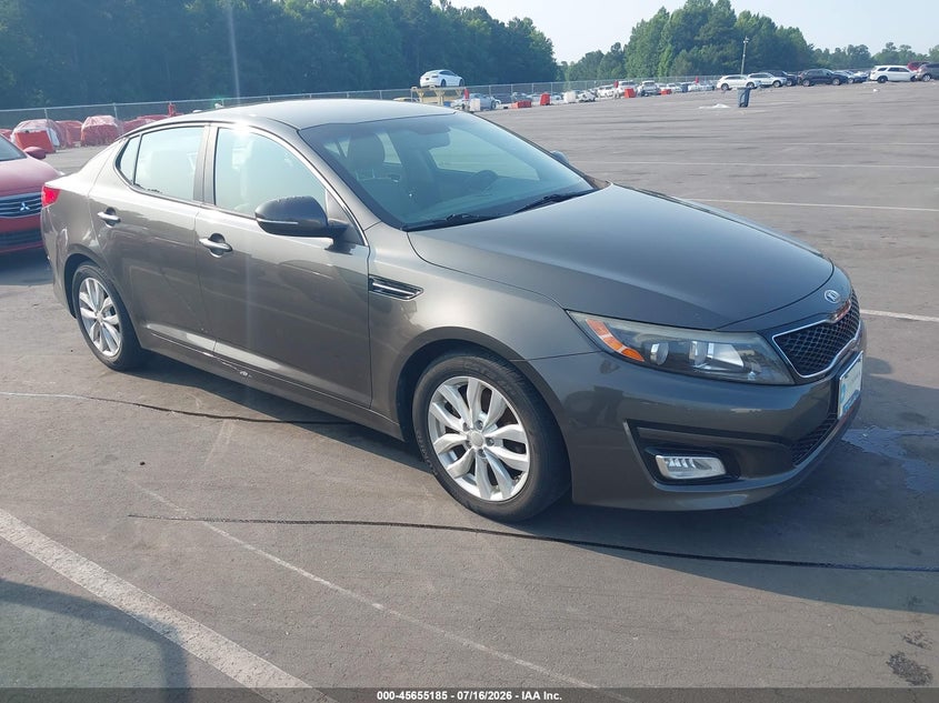2015 Kia Optima VIN 5XXGN4A75FG403658 IAAI salvage auction — NORMAL WEAR, Clear (North Carolina), sold $700 on 2026-07-29 (photo 1)