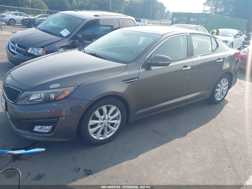 2015 Kia Optima VIN 5XXGN4A75FG403658 IAAI salvage auction — NORMAL WEAR, Clear (North Carolina), sold $700 on 2026-07-29 (photo 2)