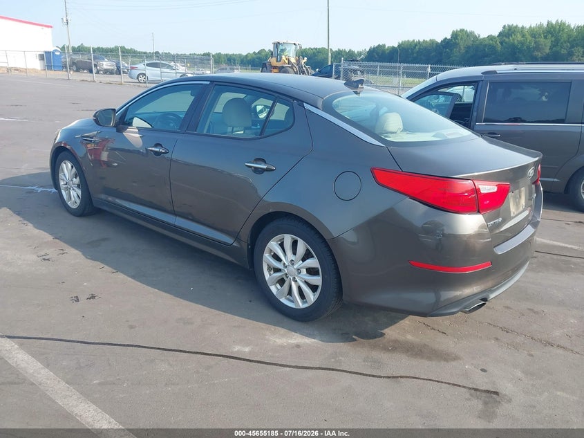 2015 Kia Optima VIN 5XXGN4A75FG403658 IAAI salvage auction — NORMAL WEAR, Clear (North Carolina), sold $700 on 2026-07-29 (photo 3)