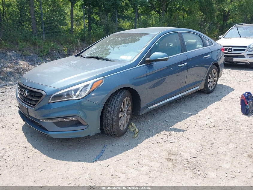 2015 Hyundai Sonata VIN 5NPE34AF1FH212795 IAAI salvage auction — NORMAL WEAR, Clear (New York), sold $125 on 2026-07-23 (photo 2)