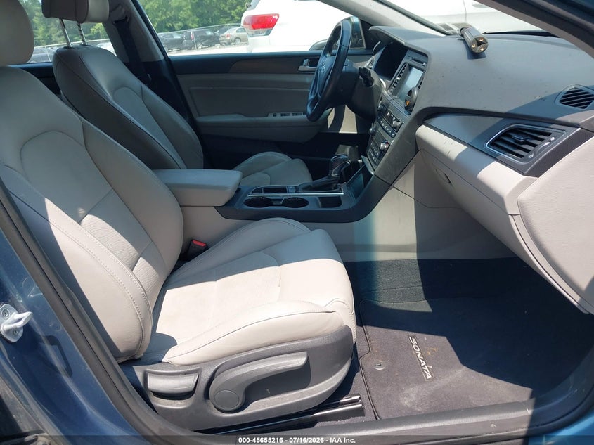 2015 Hyundai Sonata VIN 5NPE34AF1FH212795 IAAI salvage auction — NORMAL WEAR, Clear (New York), sold $125 on 2026-07-23 (photo 5)
