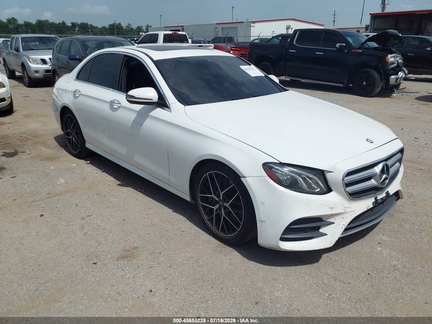 2017 Mercedes-benz E-klasse VIN WDDZF4JB6HA095415 IAAI salvage auction — FRONT END, Salvage Title, sold $3,650 on 2026-07-29 (photo 1)