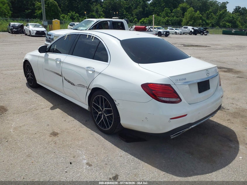 2017 Mercedes-benz E-klasse VIN WDDZF4JB6HA095415 IAAI salvage auction — FRONT END, Salvage Title, sold $3,650 on 2026-07-29 (photo 3)