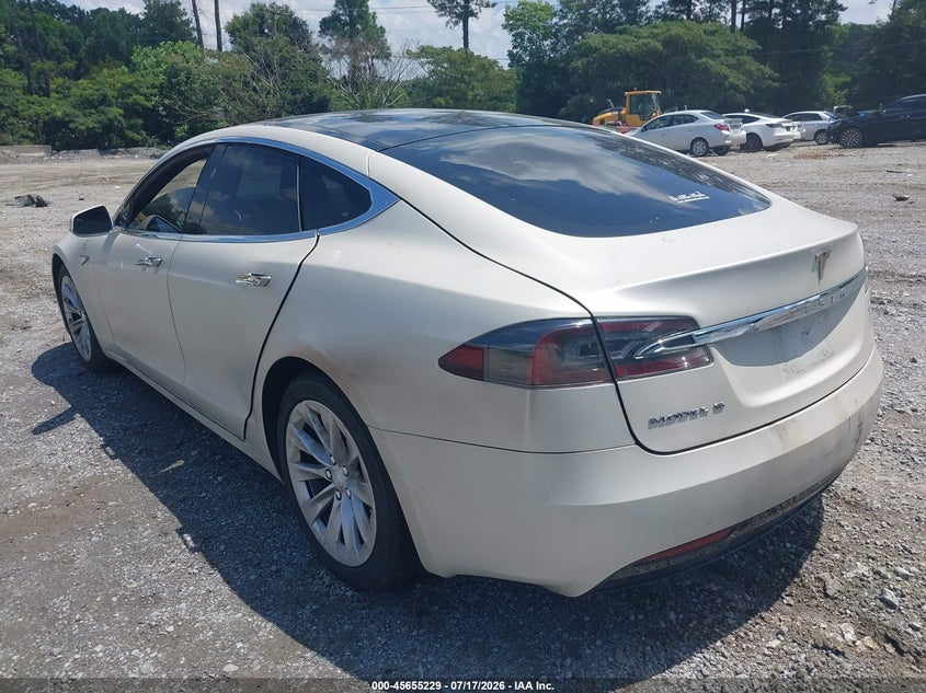 2016 Tesla Model s VIN 5YJSA1E17GF151720 IAAI salvage auction — NORMAL WEAR, Clear (Georgia), sold $3,550 on 2026-07-28 (photo 3)