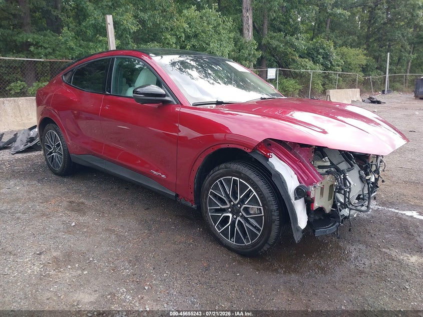 2025 Ford Mustang mach-e VIN 3FMTK3SU1SMA00478 — IAAI salvage auction photo