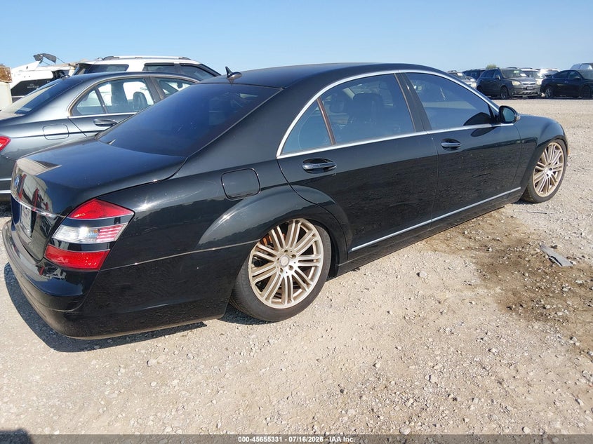 2007 Mercedes-benz S class VIN WDDNG71X57A149469 IAAI salvage auction — NORMAL WEAR, Clear (Tennessee), sold $900 on 2026-07-30 (photo 4)