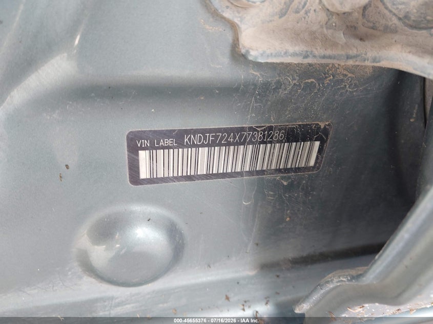 2007 Kia Sportage VIN KNDJF724X77381286 IAAI salvage auction — NORMAL WEAR, Clear (Florida), sold $550 on 2026-07-28 (photo 9)