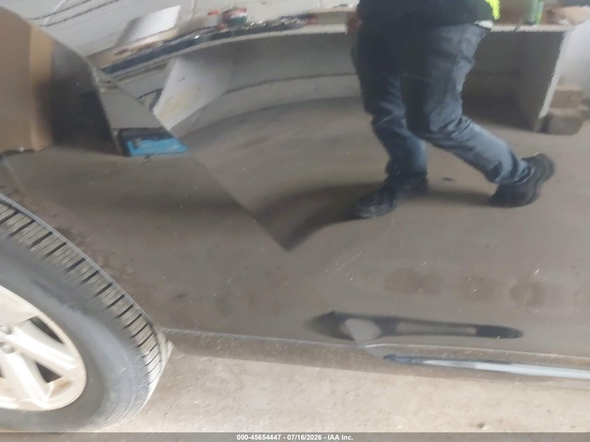 2009 Toyota Highlander VIN JTEDA41A592006354 IAAI salvage auction — NORMAL WEAR, Clear (Minnesota), sold $425 on 2026-07-22 (photo 6)