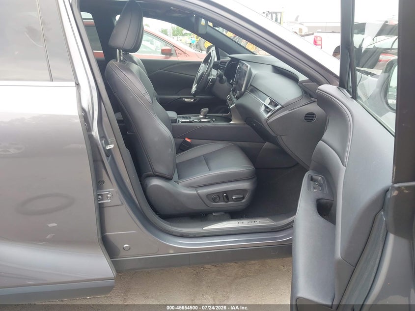 2023 Lexus Rx VIN 2T2BAMCA8PC033809 IAAI salvage auction — HAIL, Salvage (Ohio), sold $24,700 on 2026-07-31 (photo 5)
