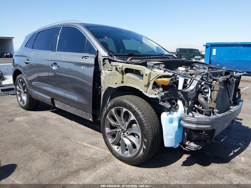 2023 Lincoln Nautilus VIN 2LMPJ8KP2PBL21521 — IAAI salvage auction photo