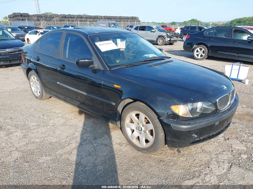 2004 BMW 3 series VIN WBAEU33454PF62175 IAAI salvage auction — MECHANICAL, Salvage (Pennsylvania), sold $400 on 2026-07-31 (photo 1)