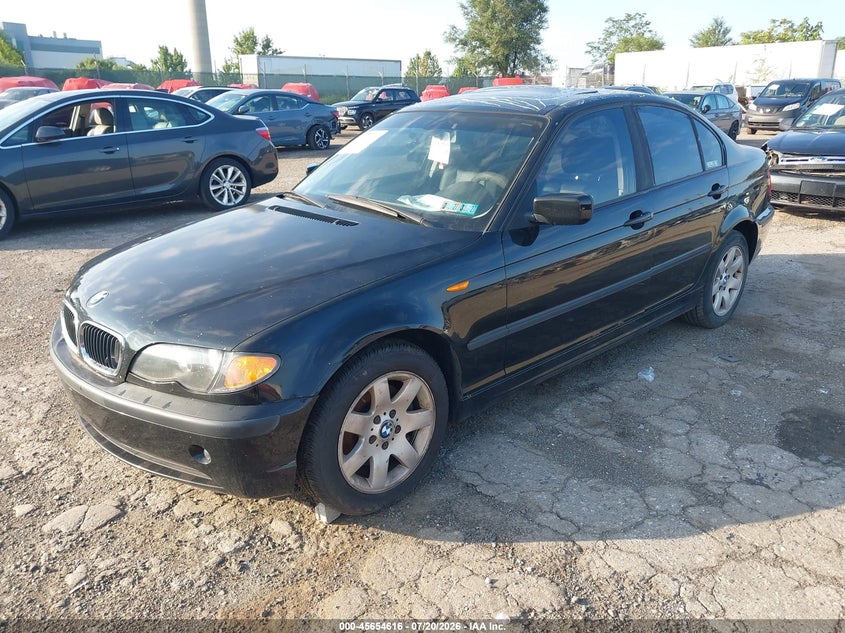 2004 BMW 3 series VIN WBAEU33454PF62175 IAAI salvage auction — MECHANICAL, Salvage (Pennsylvania), sold $400 on 2026-07-31 (photo 2)