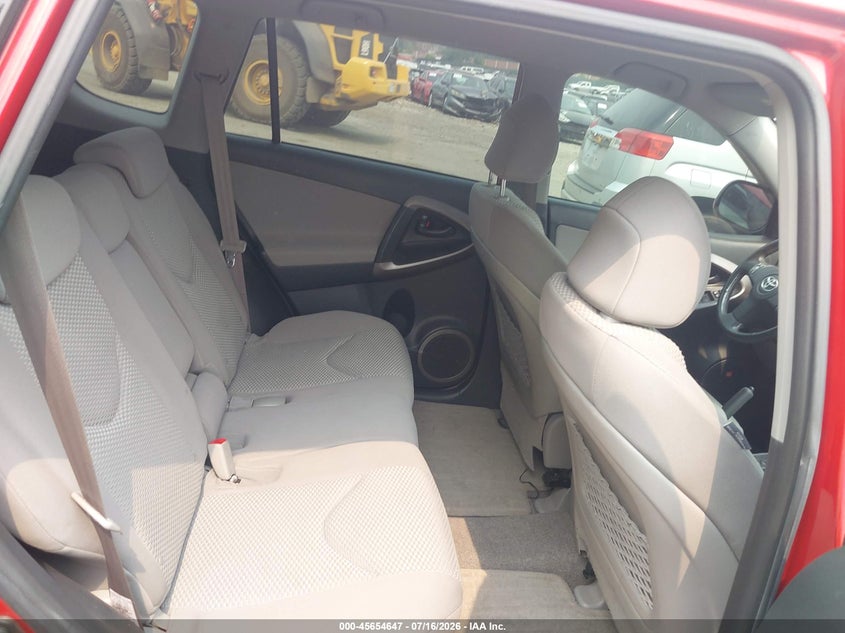 2008 Toyota Rav4 VIN JTMBK31V086032566 IAAI salvage auction — NORMAL WEAR, Clear (Pennsylvania), sold $1,325 on 2026-07-31 (photo 8)