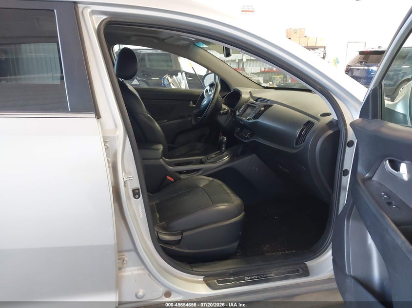 2011 Kia Sportage VIN KNDPCCA6XB7151223 IAAI salvage auction — NORMAL WEAR, Clear (Colorado), sold $350 on 2026-07-29 (photo 5)