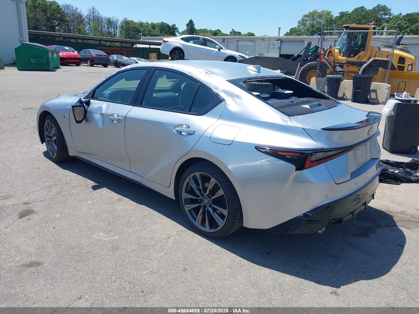2025 Lexus Is VIN JTHGZ1E27S5043954 IAAI salvage auction — FRONT & REAR, Salvage Title, sold $17,500 on 2026-08-29 (photo 3)